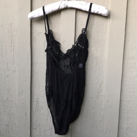 🤍new. black lace teddy - Picture 8 of 8